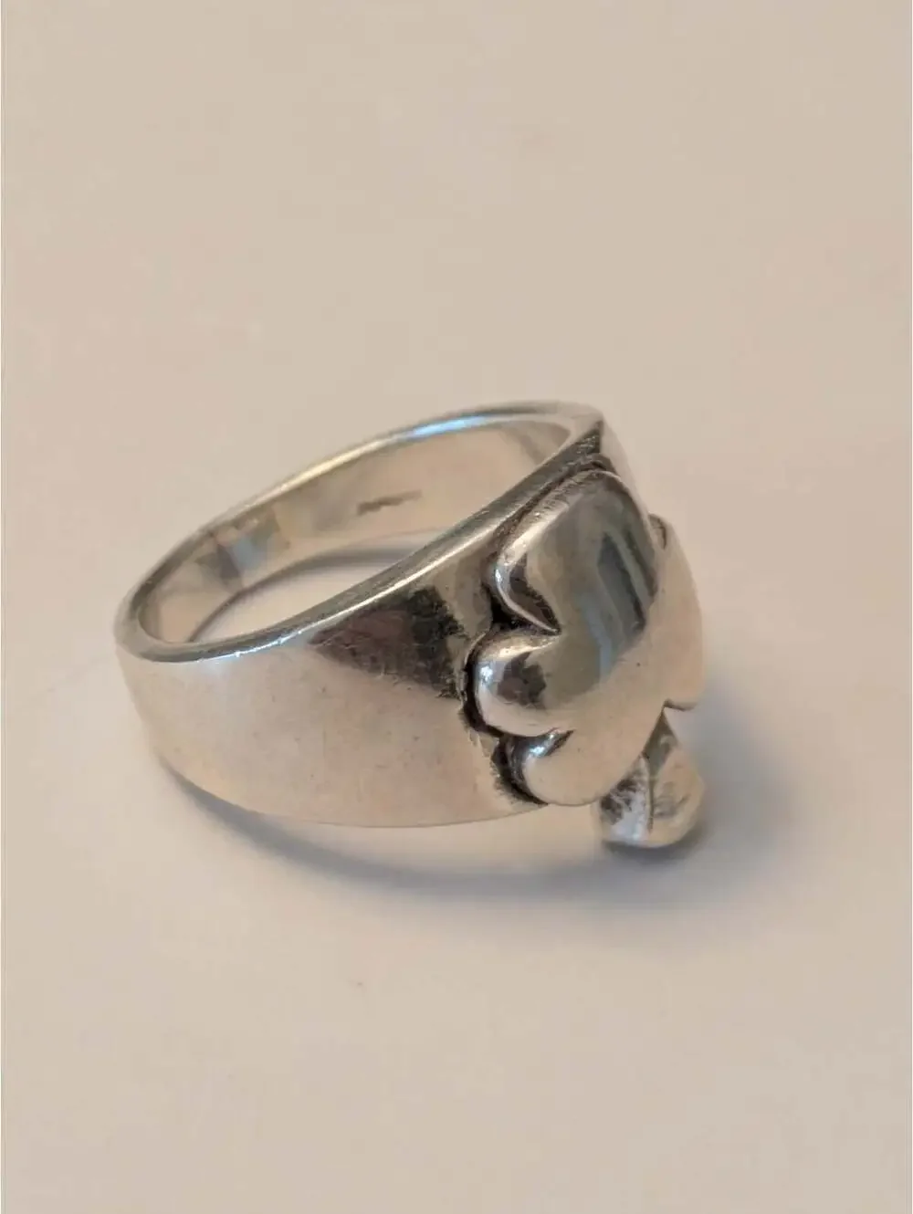 1980's solid sterling silver lucky clover shamrock ring